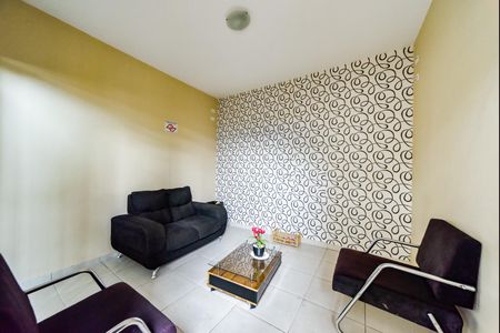 Apartamento à venda com 55m², 2 quartos e 1 vagaHall de entrada