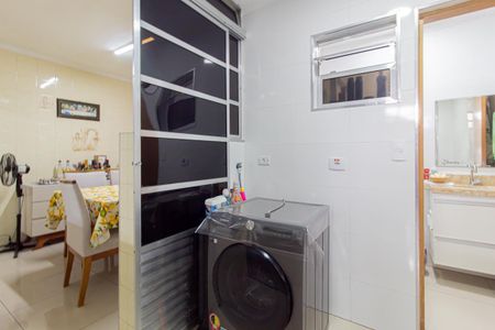 Casa para alugar com 385m², 3 quartos e 4 vagasÁrea de Serviço 