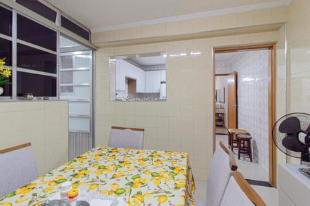 Casa para alugar com 385m², 3 quartos e 4 vagasCopa