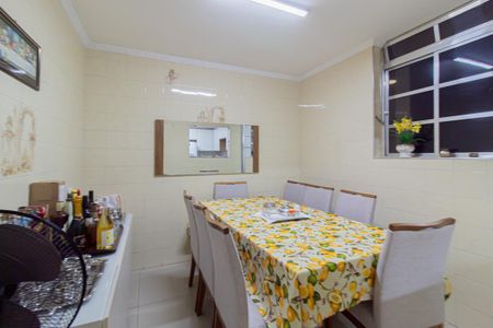 Casa para alugar com 385m², 3 quartos e 4 vagasCopa