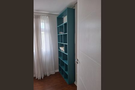 Quarto de apartamento para alugar com 2 quartos, 55m² em Bacacheri, Curitiba