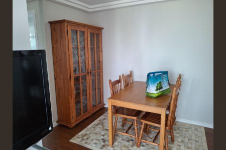 Sala de apartamento para alugar com 2 quartos, 55m² em Bacacheri, Curitiba