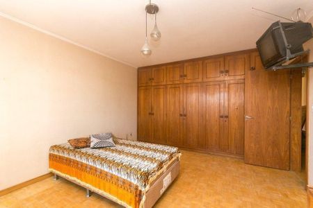 Quarto 1 de apartamento para alugar com 3 quartos, 140m² em São João, Porto Alegre