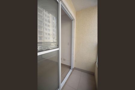 Varanda da Sala de apartamento para alugar com 2 quartos, 56m² em Colubandê, São Gonçalo
