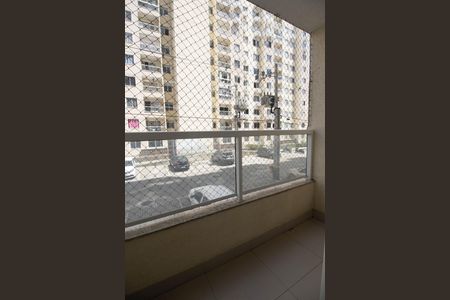 Varanda da Sala de apartamento para alugar com 2 quartos, 56m² em Colubandê, São Gonçalo