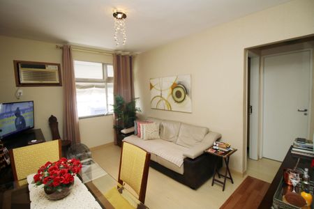 Sala de apartamento à venda com 2 quartos, 52m² em Vicente de Carvalho, Rio de Janeiro