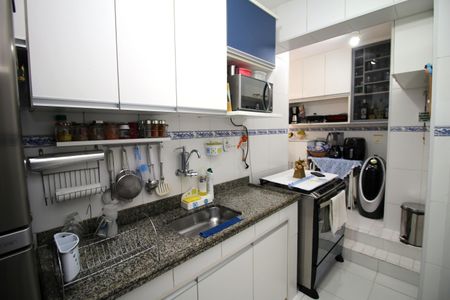 Apartamento à venda com 52m², 2 quartos e sem vagaCozinha