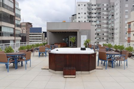 Apartamento para alugar com 65m², 2 quartos e 1 vagaRooftop