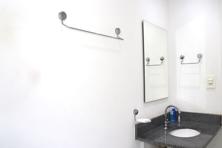 Apartamento para alugar com 65m², 2 quartos e 1 vagaBanheiro