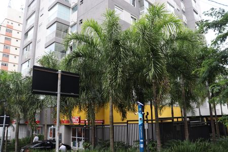 Apartamento para alugar com 65m², 2 quartos e 1 vagaFachada