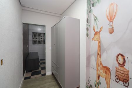 Quarto 2 de casa para alugar com 2 quartos, 43m² em Vila Guilherme, São Paulo