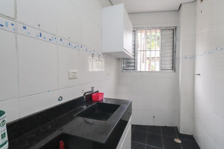 Casa para alugar com 43m², 2 quartos e sem vaga Casa para alugar com 43m², 2 quartos e sem vagaBanheiro