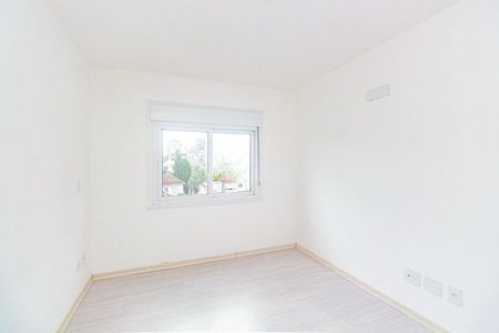 Quarto 1  de apartamento para alugar com 2 quartos, 74m² em Santa Cecília, Porto Alegre
