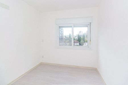 Quarto 2 de apartamento para alugar com 2 quartos, 74m² em Santa Cecília, Porto Alegre