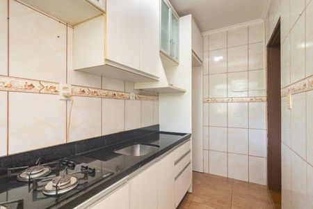 Cozinha  de apartamento para alugar com 1 quarto, 43m² em Cavalhada, Porto Alegre