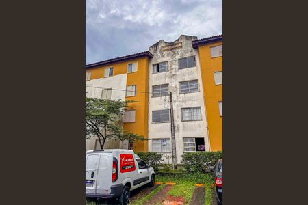 Fachada do bloco de apartamento para alugar com 2 quartos, 60m² em Jardim Santo André, Santo André