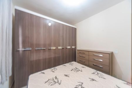 Quarto 1 de apartamento para alugar com 2 quartos, 60m² em Jardim Santo André, Santo André