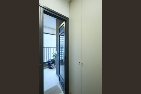 Apartamento à venda com 86m², 3 quartos e 1 vagaÁrea de Serviço