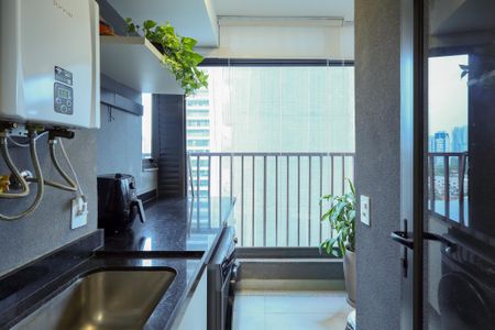 Apartamento à venda com 86m², 3 quartos e 1 vagaÁrea de Serviço