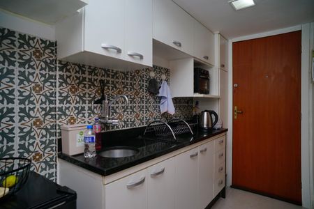Cozinha de apartamento para alugar com 1 quarto, 30m² em Centro, Niterói