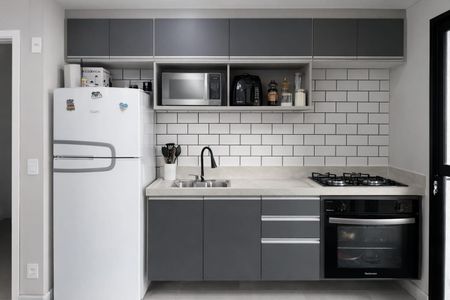 Cozinha de apartamento à venda com 2 quartos, 39m² em Ayrosa, Osasco