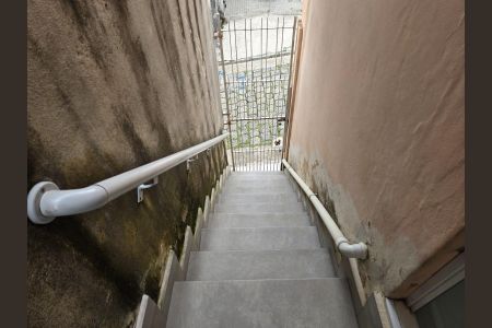 Casa à venda com 130m², 5 quartos e 1 vagaPortão /  Casa 01