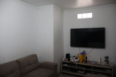 Casa à venda com 130m², 5 quartos e 1 vagaSala/ Casa 02