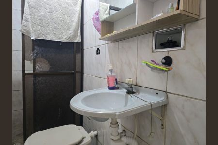 Casa à venda com 130m², 5 quartos e 1 vagaBanheiro Social / Casa 02
