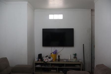 Casa à venda com 130m², 5 quartos e 1 vagaSala/ Casa 02