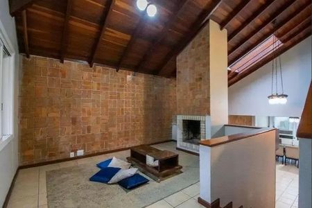 Casa para alugar com 350m², 5 quartos e 5 vagasÁrea Comum 