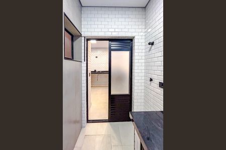 Casa para alugar com 100m², 2 quartos e 1 vagaÁrea de Serviço