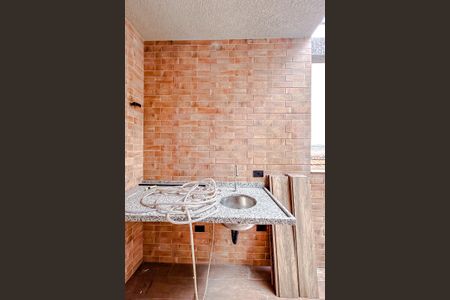 Casa para alugar com 100m², 2 quartos e 1 vagaÁrea externa