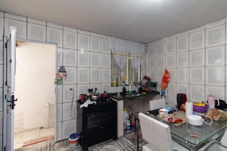 Cozinha de casa para alugar com 3 quartos, 100m² em Conjunto Habitacional A. E. Carvalho, São Paulo