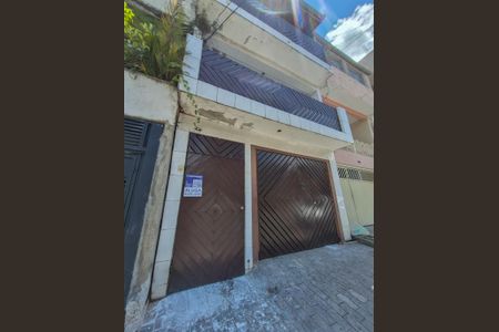 Casa para alugar com 100m², 3 quartos e sem vagaplaca