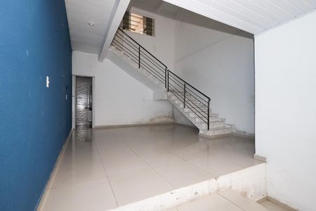 Sala  de casa para alugar com 2 quartos, 80m² em Jardim Vila Rica, São Paulo