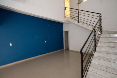 Sala  de casa para alugar com 2 quartos, 80m² em Jardim Vila Rica, São Paulo