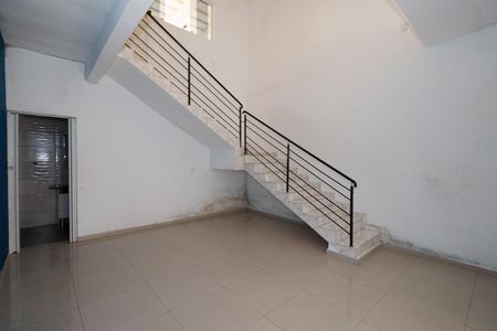 Sala  de casa para alugar com 2 quartos, 80m² em Jardim Vila Rica, São Paulo