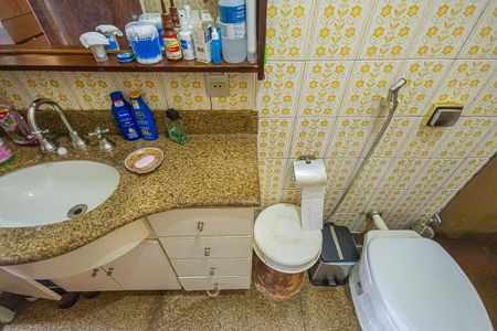 Casa à venda com 360m², 4 quartos e 4 vagassuite