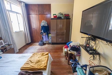 Casa à venda com 360m², 4 quartos e 4 vagasquarto 2 / suite