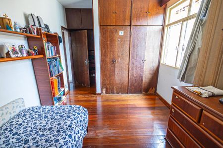 Casa à venda com 360m², 4 quartos e 4 vagasquarto 3