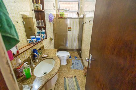 Casa à venda com 360m², 4 quartos e 4 vagassuite