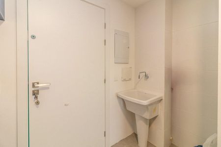Área de serviço  de apartamento para alugar com 1 quarto, 34m² em Azenha, Porto Alegre
