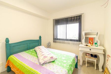 Quarto  de apartamento para alugar com 1 quarto, 34m² em Azenha, Porto Alegre