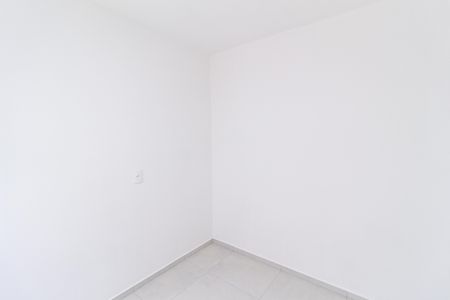 Quarto 1 de apartamento para alugar com 2 quartos, 39m² em Chacara Santa Lucia, Carapicuíba