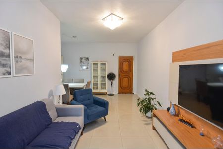 Apartamento à venda com 97m², 3 quartos e 2 vagasSala