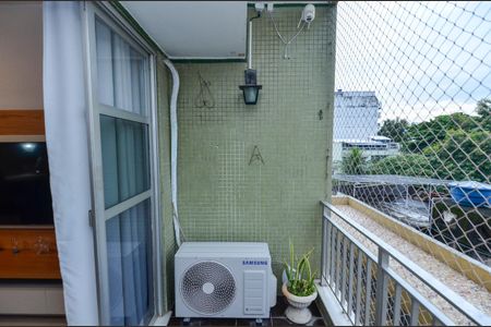 Sala de apartamento à venda com 3 quartos, 97m² em Grajaú, Rio de Janeiro