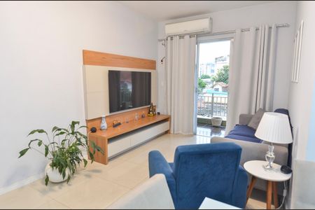 Apartamento à venda com 97m², 3 quartos e 2 vagasSala