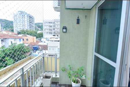 Apartamento à venda com 97m², 3 quartos e 2 vagasSala