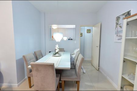 Apartamento à venda com 97m², 3 quartos e 2 vagasSala