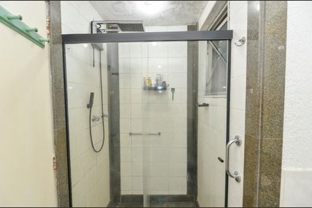 Apartamento à venda com 97m², 3 quartos e 2 vagasBanheiro da Suíte